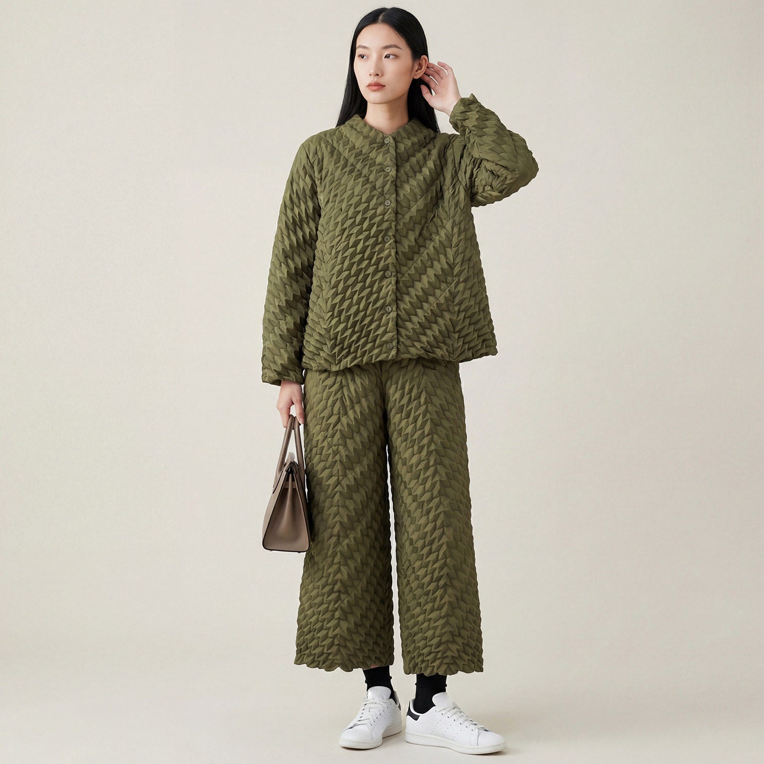 11192390
