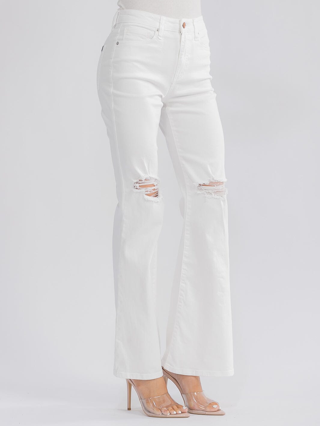 WOMEN'S BUTTON CLOSURE POCKETS DISTRESS BELL LEG DENIM PANTS